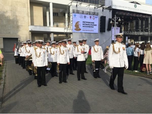 В Ростове с размахом прошел I Всероссийский фестиваль искусств «Петровские ассамблеи»