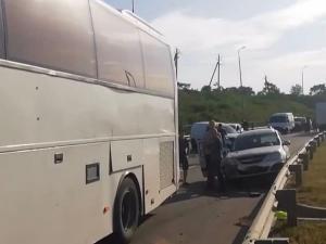 Кадры с места массового ДТП под Ростовом