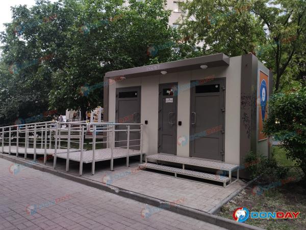 В Ростове официально ввели плату за посещение модульных туалетов