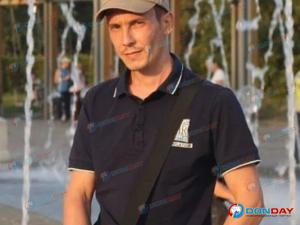 В Ростове под колесами поезда погиб 37-летний мужчина