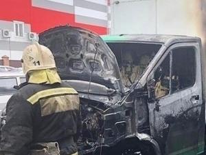 Под Ростовом на трассе М-4 «Дон» горела «ГАЗель»