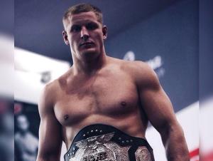 Дончанин Сергей Павлович одержал четвёртую победу в UFC