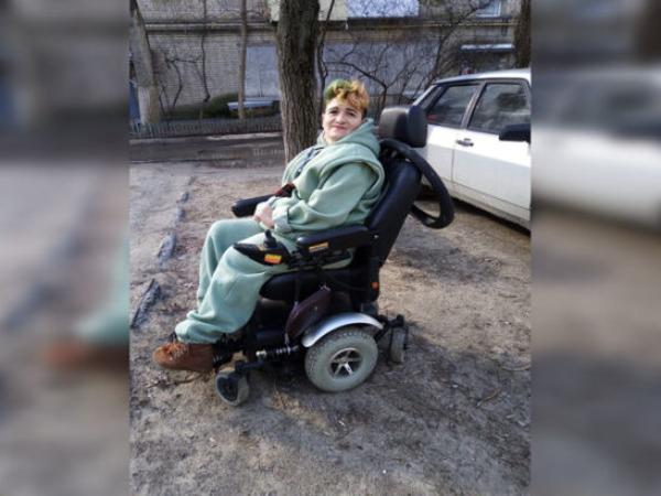 В Ростовской области ищут пропавшую 45-летнюю женщину на инвалидной коляске