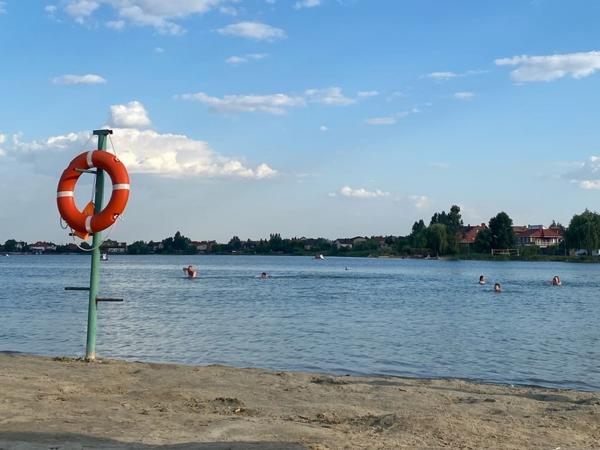 В Батайске на Соленом озере утонул 22-летний парень