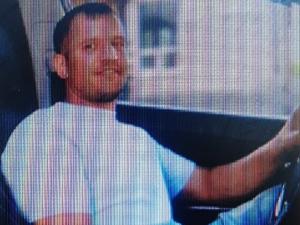 Пропавшего в Ростовской области 33-летнего мужчину нашли повешенным