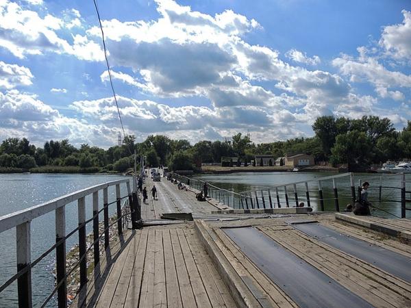 В Ростове на неделю ограничат движение по мосту на Зеленый остров