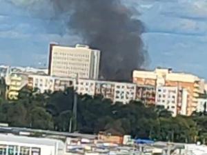 В Ростове на Западном сгорели частный дом и автомобиль
