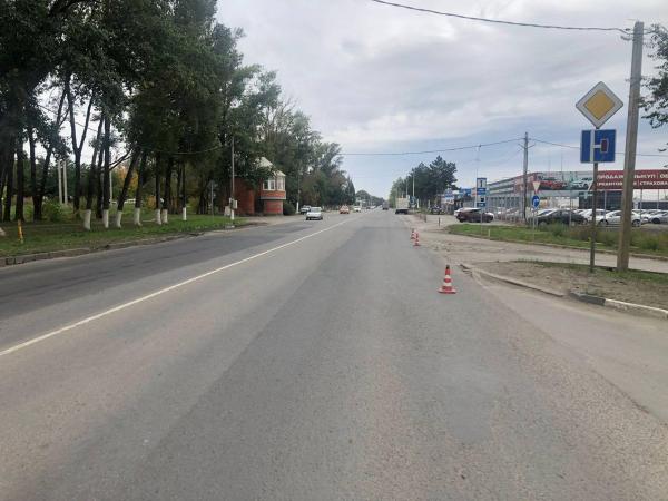 В Новочеркасске водитель сбил мужчину и оставил его умирать на обочине