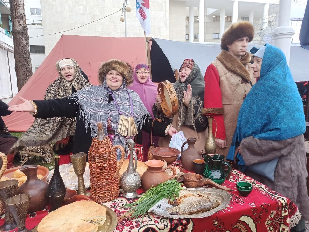 В Ростове состоялся гастрофестиваль, посвящённый Дню народного единства