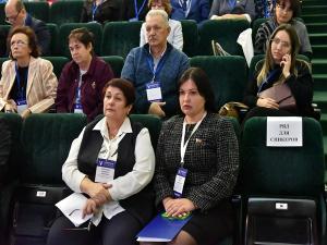 В рамках V Гражданского форума в Ростове обсудили проблемы патриотического воспитания молодежи