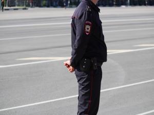 В Таганроге полицейский случайно себя подстрелил