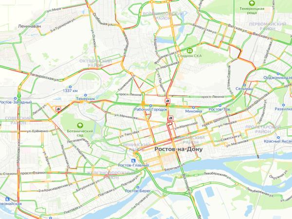 Из-за нескольких ДТП Ростов сковали семибалльные пробки