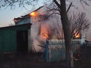 В Багаевском районе двое детей погибли при пожаре в частном доме