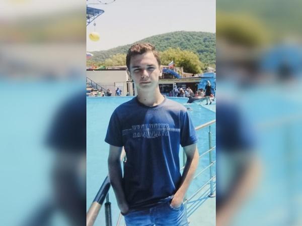 К поискам пропавшего 23-летнего парня из Миллерово подключились волонтеры