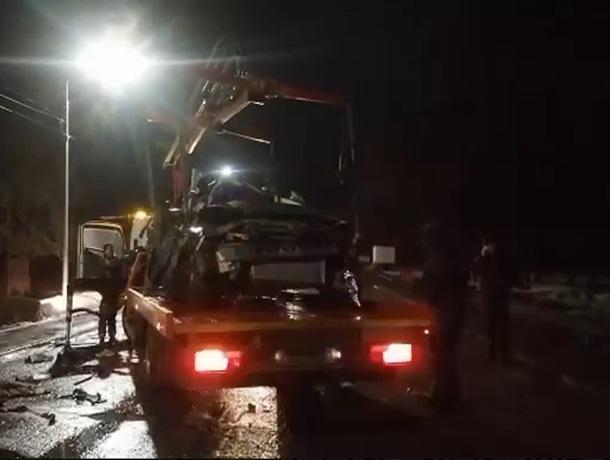Один подросток погиб и четверо пострадали в жутком ДТП в Ростове