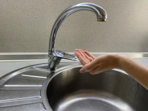 В Шахтах и Октябрьском районе в воде нашли опасный токсичный бромдихлорметан