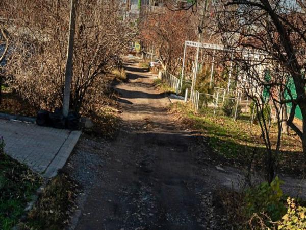 На содержание дорог в Ворошиловском районе Ростова потратят почти 4 млн рублей