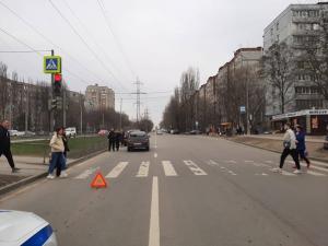 В Ростове на Вятской восьмилетняя девочка попала под колеса ВАЗа