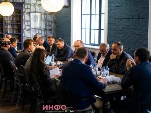 В Астрахани прошли бурные обсуждения перспектив развития дорожной сети региона: фото, видео