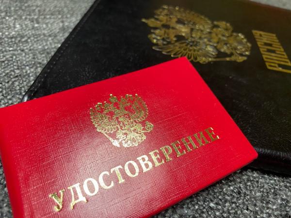 В Шахтах парень ограбил офис микрозаймов