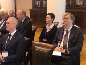 Инициативу парламентариев Дона о введении единого стандарта соцмер для участников СВО поддержал Совет законодателей