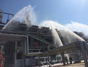 В Новошахтинске на нефтеперерабатывающем заводе взорвался беспилотник