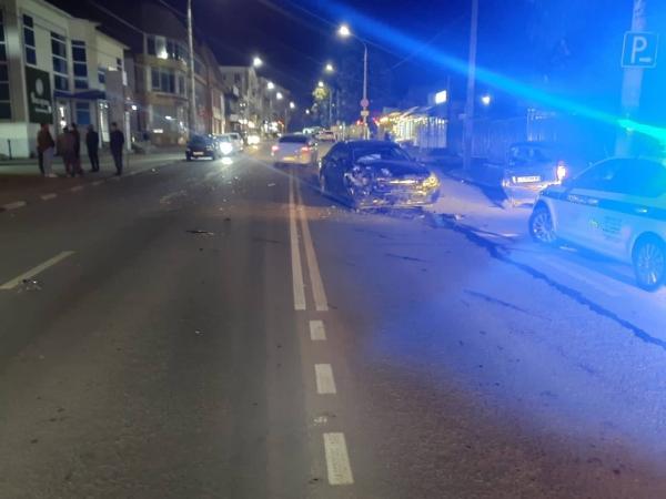 В Шахтах в столкновении двух авто пострадал 22-летний парень