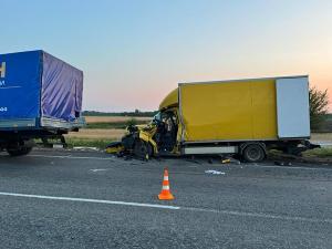 На трассе Ростов – Волгодонск водитель грузовика насмерть сбил другого шофера и сам погиб