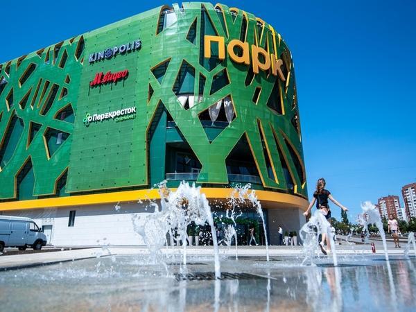 Жители Ростова просят отменить концерты на крыше ТРК «Парк»