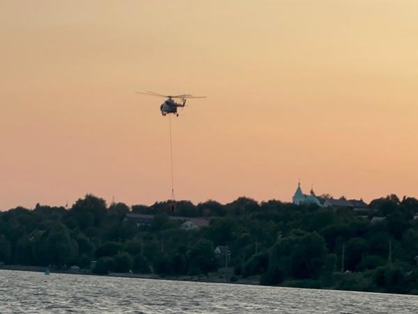 Пожар на складе с макулатурой в Аксае потушили спустя 17 часов