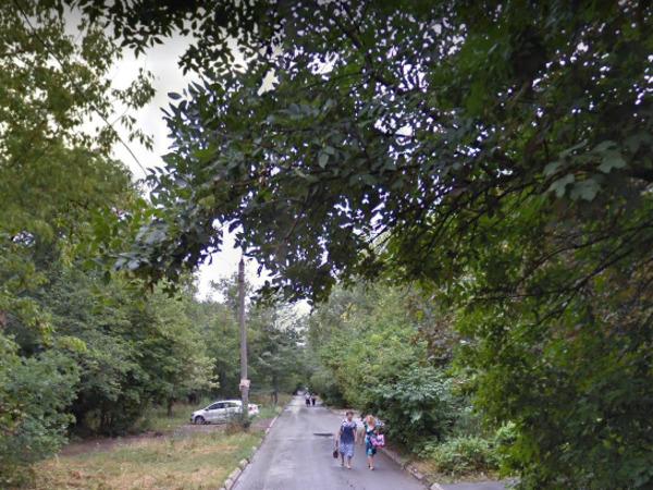 В Ростове в районе рощи СКА ограничат движение транспорта