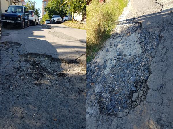 Ростовчане пожаловались на разрушенную дорогу в переулке Синявском