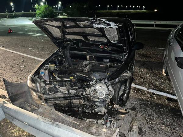 В Ростовской области в столкновении двух авто пострадала девушка