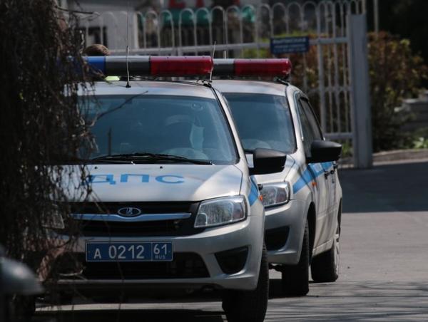 В Ростовской области во время погони мотоциклист погиб под колесами машины ДПС