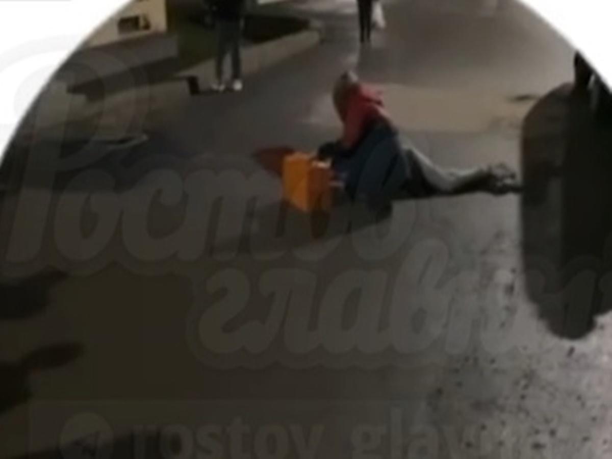 В Новочеркасске подросток погиб, упав с многоэтажки