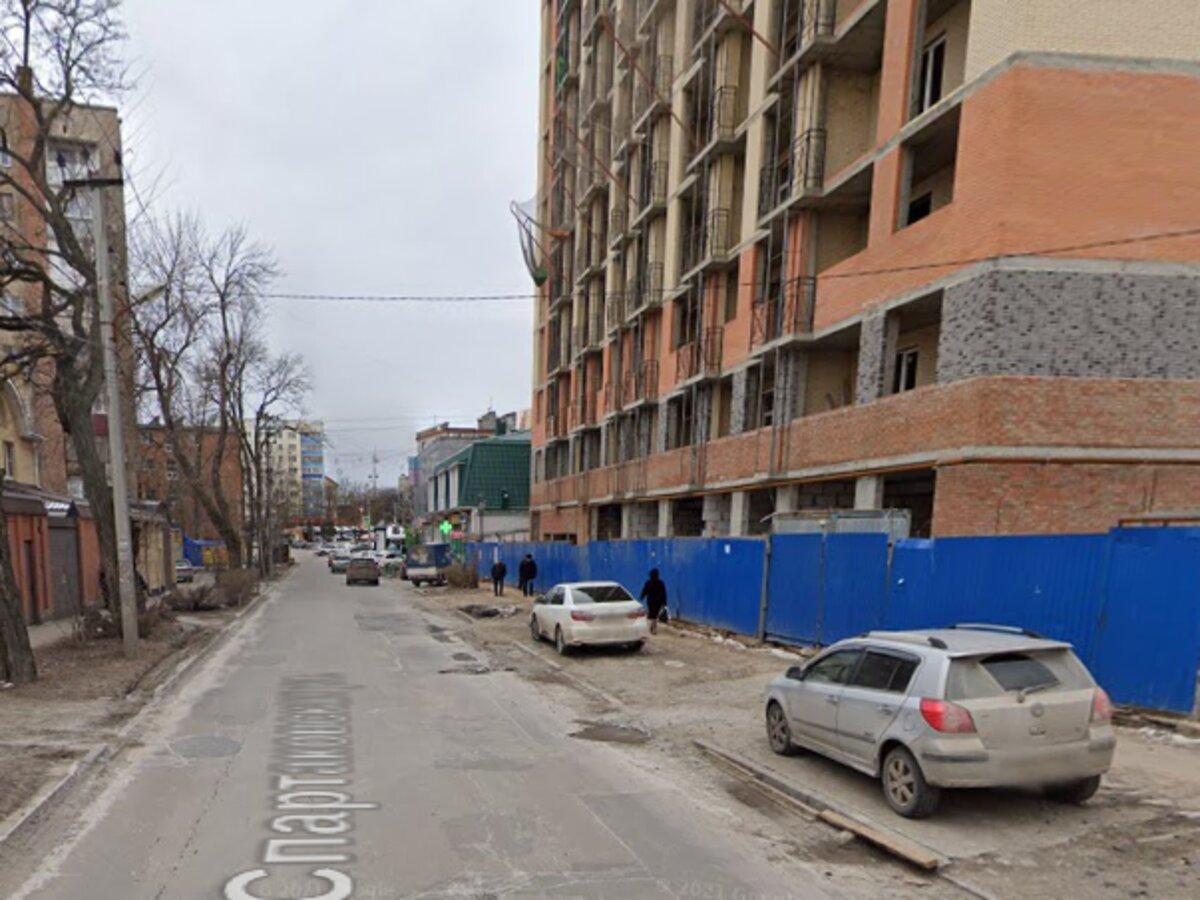 В Ростове с 16 декабря запретят парковку на улице Спартаковской