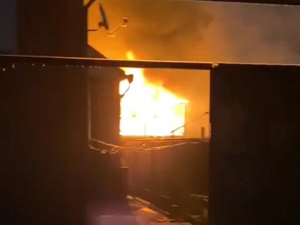 В Ростове крупный пожар на Сельмаше потушили спустя три часа