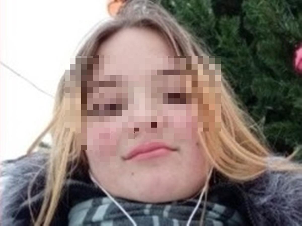 В Таганроге нашли живой 16-летнюю девушку, нуждающуюся в медпомощи