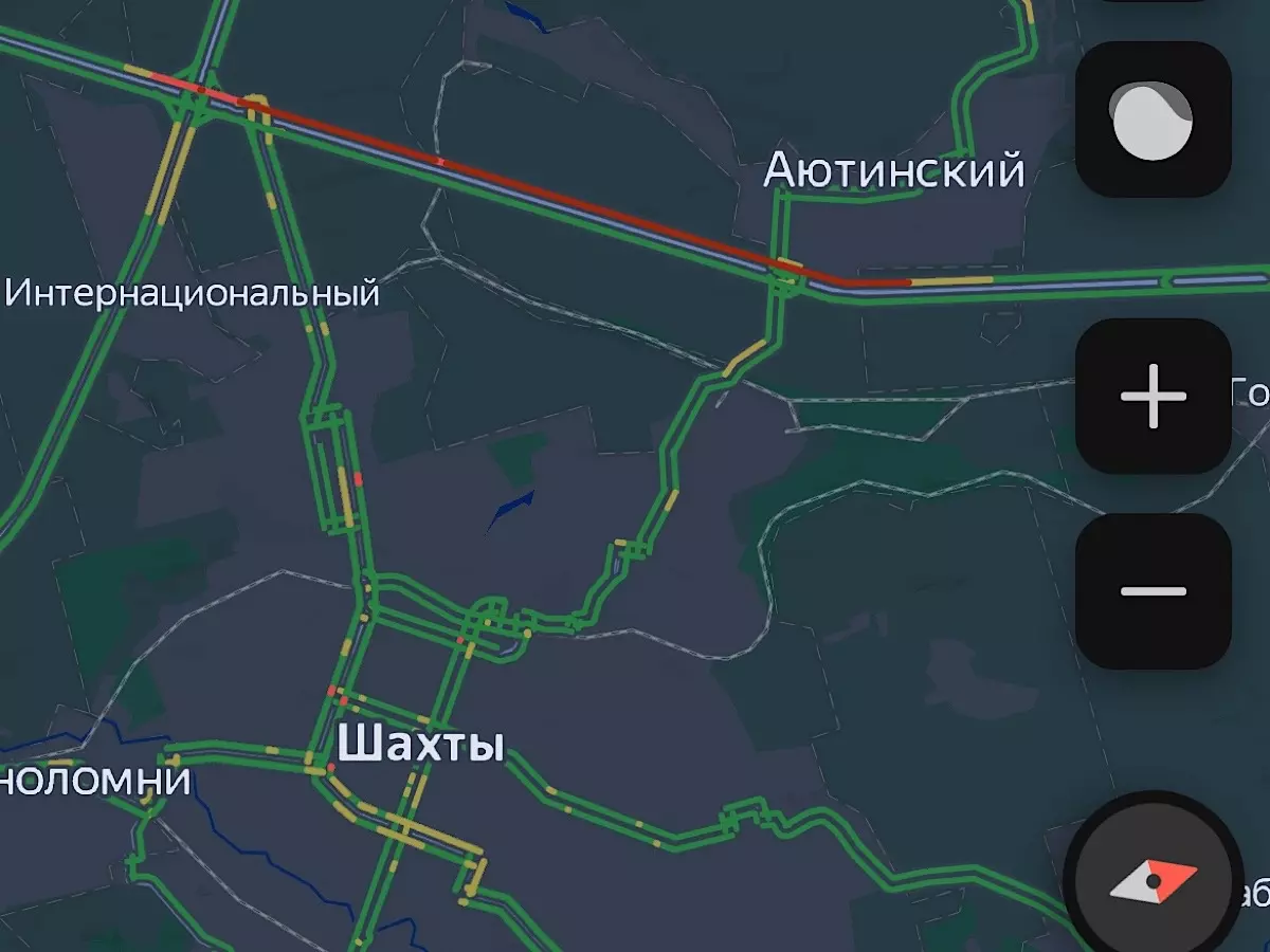 На трассе М-4 «Дон» под Шахтами образовалась 15-километровая пробка