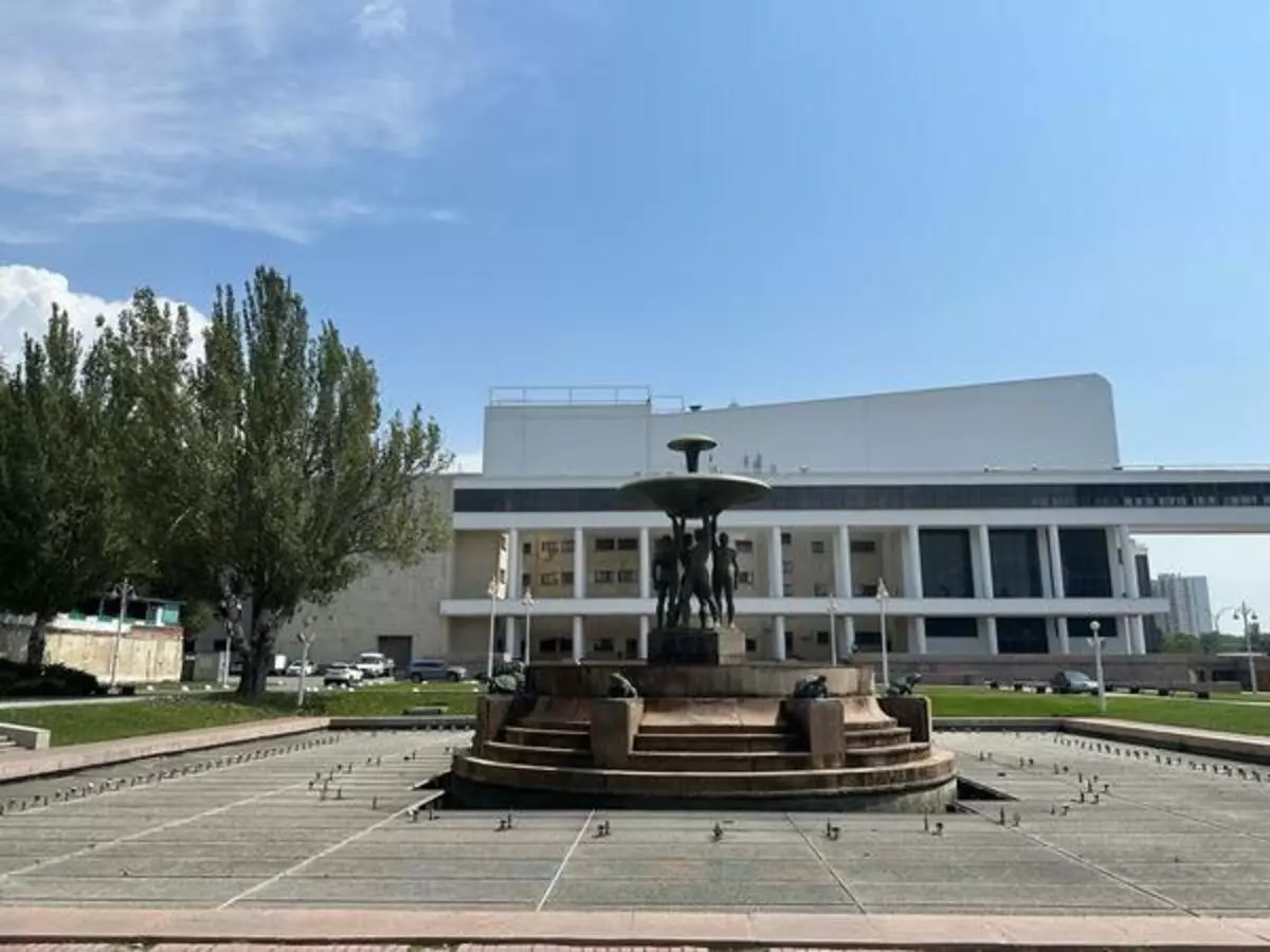 В Ростове отреставрируют фонтан на Театральной площади за 412 млн рублей
