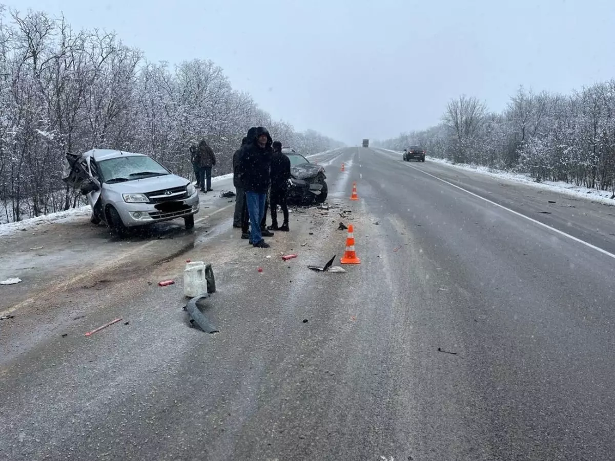 Водитель легковушки пострадал в ДТП на трассе Ростов - Волгодонск » DonDay  - новости Ростова-на-Дону. Происшествия, события, новости бизнеса,  политики, культуры и спорта.