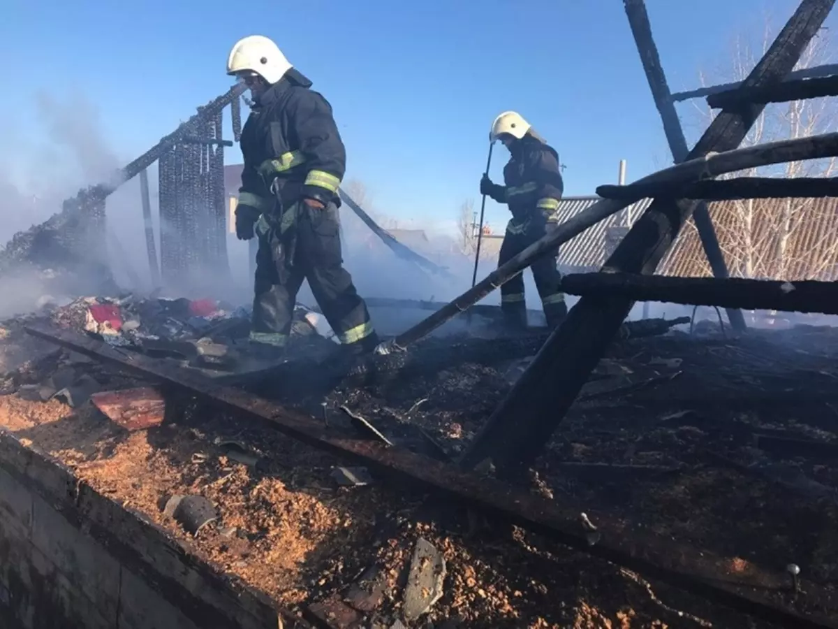 В Ростовской области 59-летний мужчина задохнулся и сгорел при пожаре во  флигеле » DonDay - новости Ростова-на-Дону. Происшествия, события, новости  бизнеса, политики, культуры и спорта.