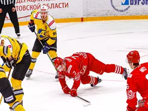 ХК «Ростов» разгромно проиграл «Дизелю»