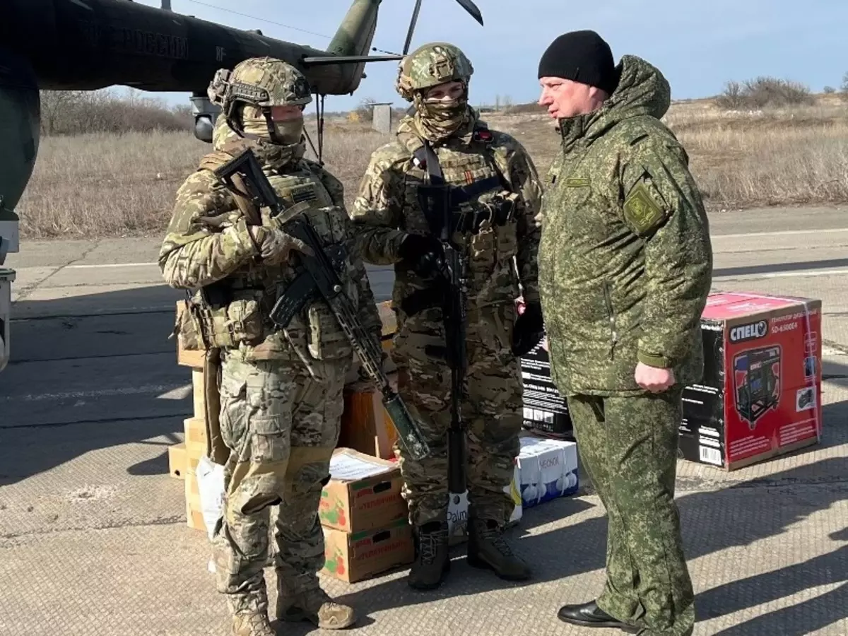 Партию военно-технической помощи передали из Ростовской области в зону СВО