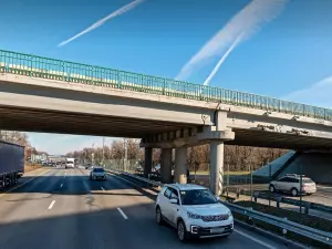 Под Ростовом на М-4 «Дон» ограничат движение транспорта на полгода
