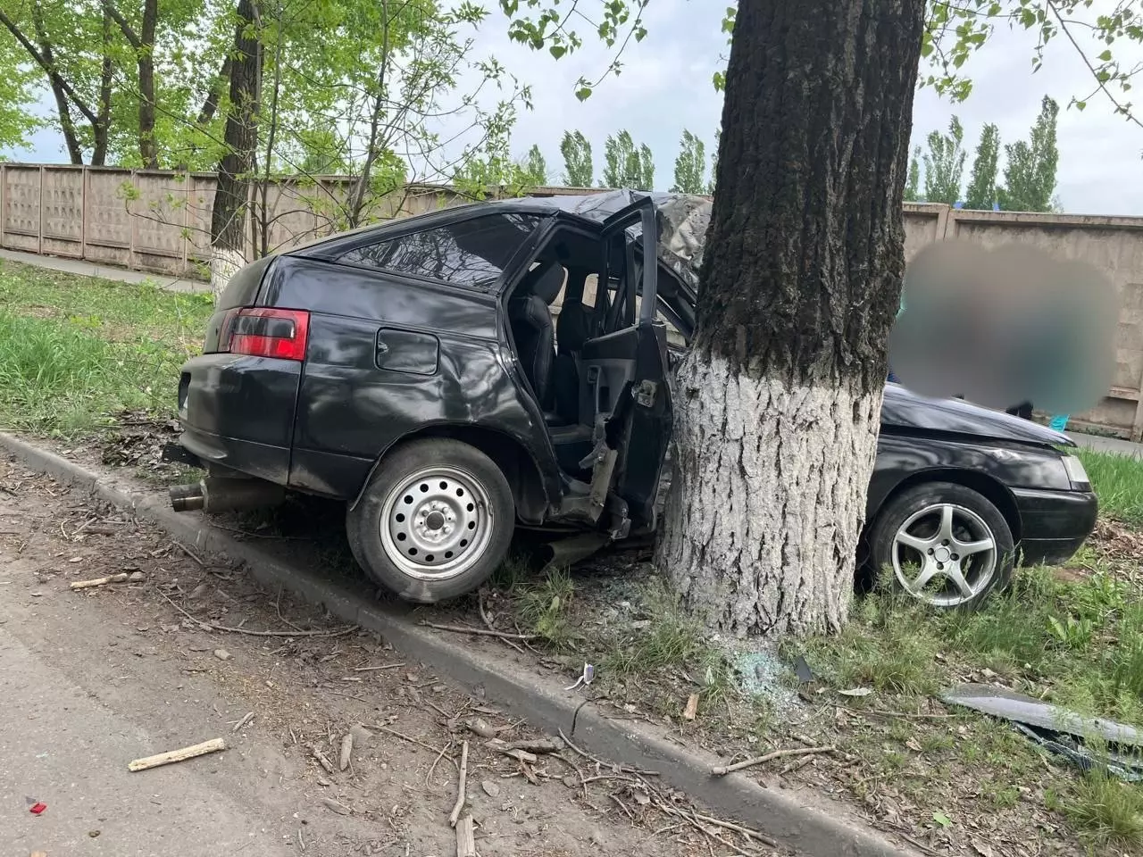 В Шахтах пассажирку ВАЗа увезли в больницу после аварии » DonDay - новости  Ростова-на-Дону. Происшествия, события, новости бизнеса, политики, культуры  и спорта.