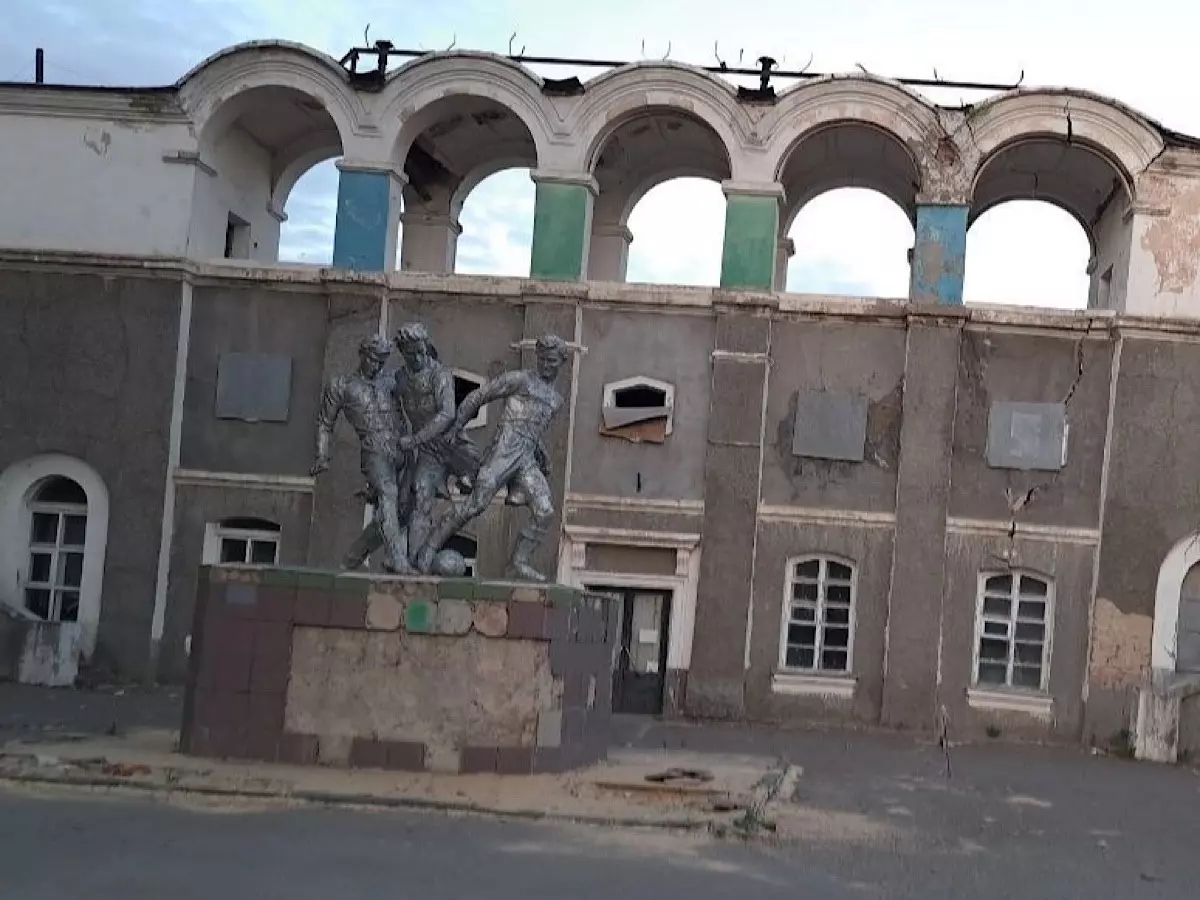 Жители Каменска-Шахтинского пожаловались на состояние стадиона