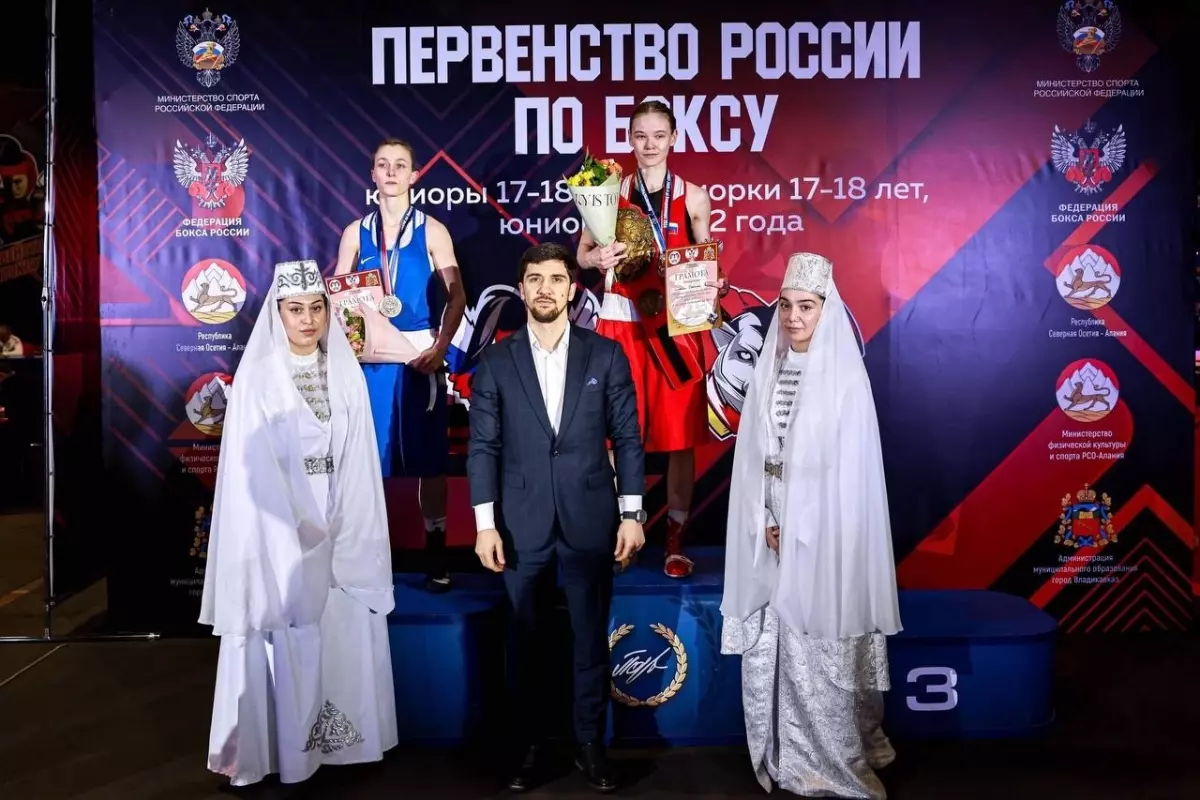 Спортсменка из Ростова завоевала серебро на первенстве России по боксу