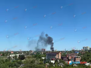 В Ростове на Северном три часа тушили крупный пожар на мусорке
