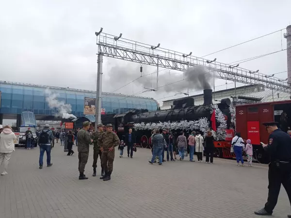 На станцию Ростов-Главный 8 мая прибыл ретропоезд